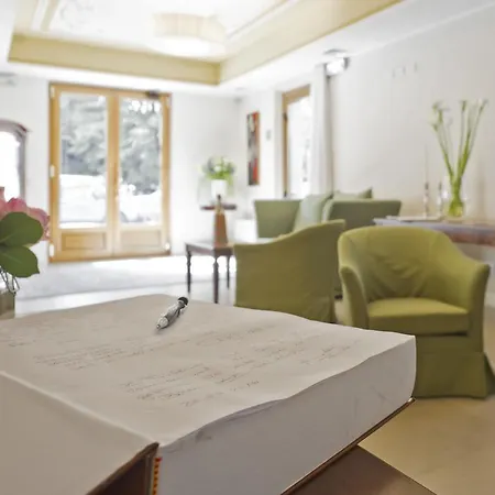 Hotel Leon D'oro Castell' Arquato 3*