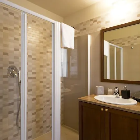 Ξενοδοχείο Leon D'oro Castell' Arquato 3*