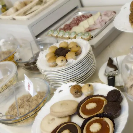 Ξενοδοχείο Leon D'oro Castell' Arquato 3*