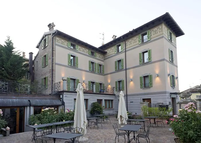 فندق Leon D'oro Castell' Arquato 3*