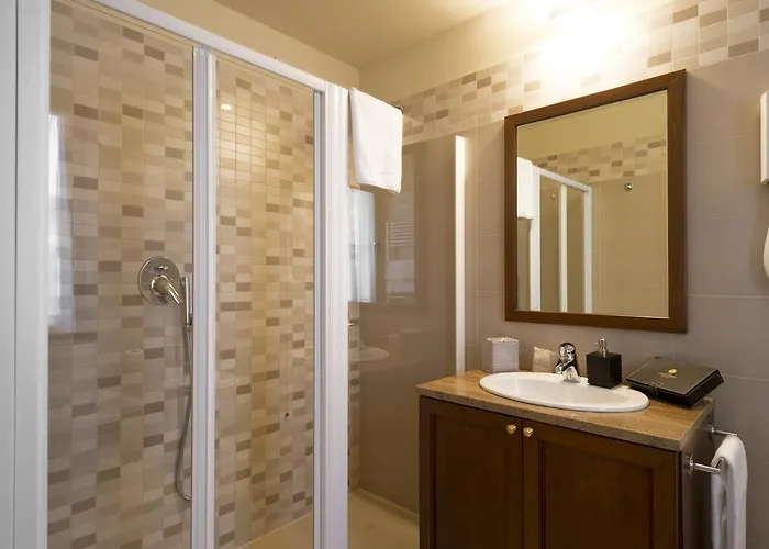 فندق Leon D'oro Castell' Arquato 3*